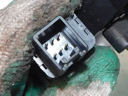 MAZDA 6 2.0D 2006r HB PODNOSNIK SZYBY PRAWY TYŁ