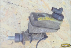 RENAULT MEGANE 1.4 96r HB - POMPKA HAMULCOWA