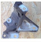 RENAULT LAGUNA II 2.0 04r - ŁAPA SILNIKA LEWY TYŁ