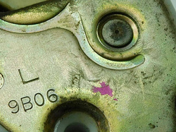 HONDA CR-V I 1999r - ZAMEK DRZWI LEWY TYŁ