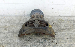 MERCEDES ECONIC 957.661 03r ZACISK LEWY TYŁ 3 OŚ 