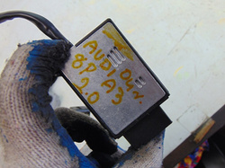 AUDI A3 II 8P 3D 2.0FSI CZUJNIK CIŚNIENIA PALIWA