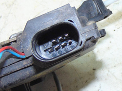 AUDI A6 C5 2.8 98r ZAMEK DRZWI TYŁ LEWY