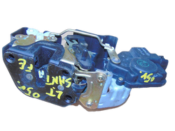 HYUNDAI SANTA FE I 2.0 05r ZAMEK DRZWI TYŁ LEWY