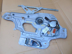 HYUNDAI SANTA FE I 05r PODNOŚNIK SZYBY PRZÓD PRAWY