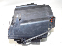 MAZDA PREMACY I 2.0 DITD OBUDOWA FILTRA POWIETRZA