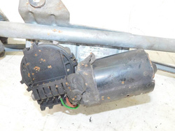 VW PASSAT B5 1.6 1998r MECHANIZM + SILNICZEK WYCIERACZEK 8D1955023C