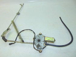 IVECO MAGIRUS 260-30 2005r PODNOŚNIK SZYBY PRAWY