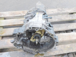 VW PASSAT B5 FL 1.9 TDI SKRZYNIA BIEGÓW EEN