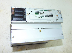 SAAB 9-5 95 I 2001r RADIO FABRYCZNE 5038120