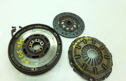 AUDI A6 C5 1.8T QUATTRO 98r SPRZĘGŁO KOMPLETNE DWUMASA 