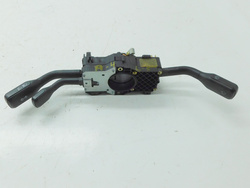 AUDI A4 B5 1.6 99r LIFT PRZEŁĄCZNIK ZESPOLONY KIERUNKOWSKAZÓW 4D0953513