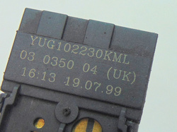 FREELANDER  PRZEŁĄCZNIK WYCIERACZKI  TYŁ YUG102230