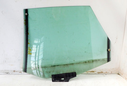 AUDI 80 B4 2.0 94r SZYBA DRZWI PRAWY TYŁ SEDAN