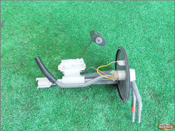 FORD FIESTA Mk5 1.8D 00r - CZUJNIK PŁYWAK PALIWA