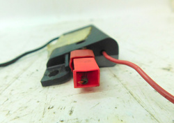 AUDI 80 B4 2.0 93r WZMACNIACZ ANTENOWY 