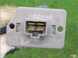 HYUNDAI TUCSON 2008r - OPORNICA REZYSTOR