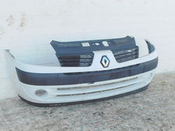 RENAULT CLIO II 1.2 04r ZDERZAK PRZÓD KOMPLETNY BIAŁY