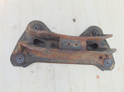 HYUNDAI SANTA FE I 2.4 02r SANKI WÓZEK BELKA TYŁ 