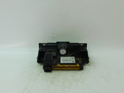 AUDI A4 B5 1.6 99r LIFT PANEL NAWIEWU KLIMATYZACJI 8D0820043M