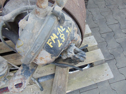 VOLVO FM12 FH 98r ZWROTNICA LEWY PRZÓD BĘBEN