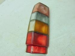 VOLVO 740 2.3 1988r LAMPA LEWY TYŁ KOMBI