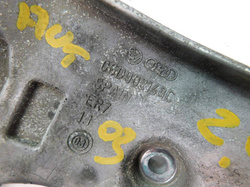 AUDI A4 B6 2.0FSI 2003r ŁAPA MOCOWANIE ALTERNATORA