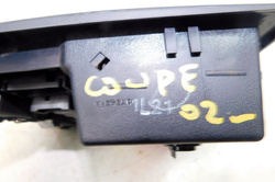 HYUNDAI COUPE TIBURON II 2.7 V6 07r LAMPKA OŚWIETLENIA KABINY 