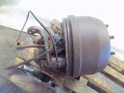 VOLVO FH12 380 1996r ZWROTNICA PIASTA LEWY PRZÓD