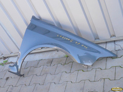 RENAULT LAGUNA II 01r HB - BŁOTNIK PRAWY 