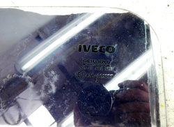 IVECO EUROCARGO 80E21 17,5" 5,9L 04r SZYBA LEWY PRZÓD