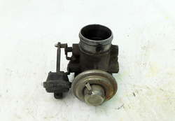 VW LT 28 II SPRINTER 2.5 99r PRZEPUSTNICA 074129637B