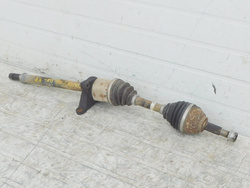 RENAULT KOLEOS I 2.0D 09 PÓŁOŚ PRAWY PRZÓD