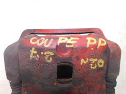 HYUNDAI COUPE TIBURON II 2.7 07r ZACISK PRAWY PRZÓD 