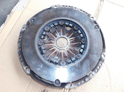 TOYOTA AVENSIS T27 2.0D4D 09r SPRZĘGŁO DWUMASA