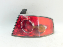 SEAT IBIZA III 1.9TDI 2002r HB LAMPA PRAWY TYŁ