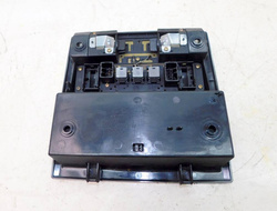 HYUNDAI COUPE TIBURON II 2.7 V6 07r LAMPKA OŚWIETLENIA KABINY 