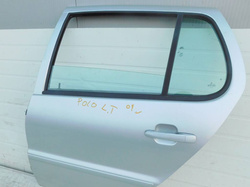 VW POLO III 1.4MPI 5D 2001r DRZWI LEWY TYŁ  SREBRNE