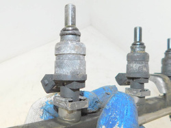 AUDI A3 8L 1.8 AUTOMAT 96-03r LISTWA WTRYSKOWA