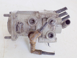 VOLVO FH12 380 96r ZAWÓR HAMULCOWY GŁÓWNY MB4849