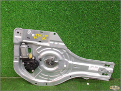 HYUNDAI TUCSON 08r - PODNOŚNIK SZYBY PARWY TYŁ