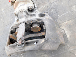 MERCEDES 2628 ECONIC 01r ZACISK PRAWY PRZÓD