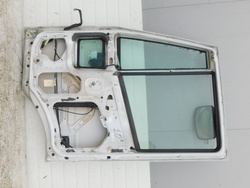 IVECO EUROCARGO 160E25 02-08 DRZWI PRAWE