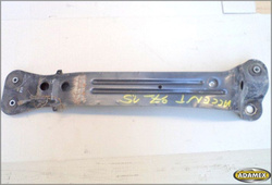 HYUNDAI ACCENT 1.5 96r HB - BELKA POD SILNIK