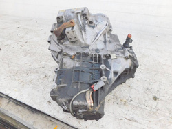 NISSAN PRIMERA P11 2.0TD SKRZYNIA BIEGÓW 2J6#1 