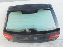 VOLVO V40 S40 1.9D 02r KLAPA BAGAŻNIKA CZARNA