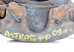 OPEL ASTRA H III 1.4 09 GTC ZACISK HAMULCOWY PRAWY PRZÓD 