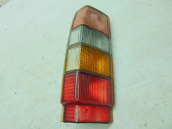 VOLVO 740 2.3 1988r LAMPA LEWY TYŁ KOMBI