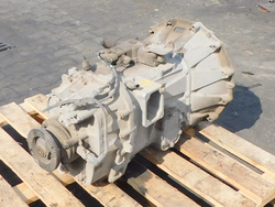 IVECO EUROCARGO 80E21 17,5" 02-08 SKRZYNIA BIEGÓW 8870782