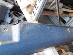 NISSAN ALMERA TINO 2.2DCI 03r - LISTWA PROGOWA PRAWA